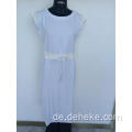 Bequemes Sommer -Strick -Kleid mit festem Rippen